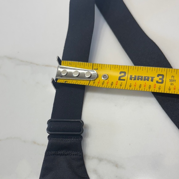 Victoria's Secret Black Strappy Bra - Picture 5 of 10